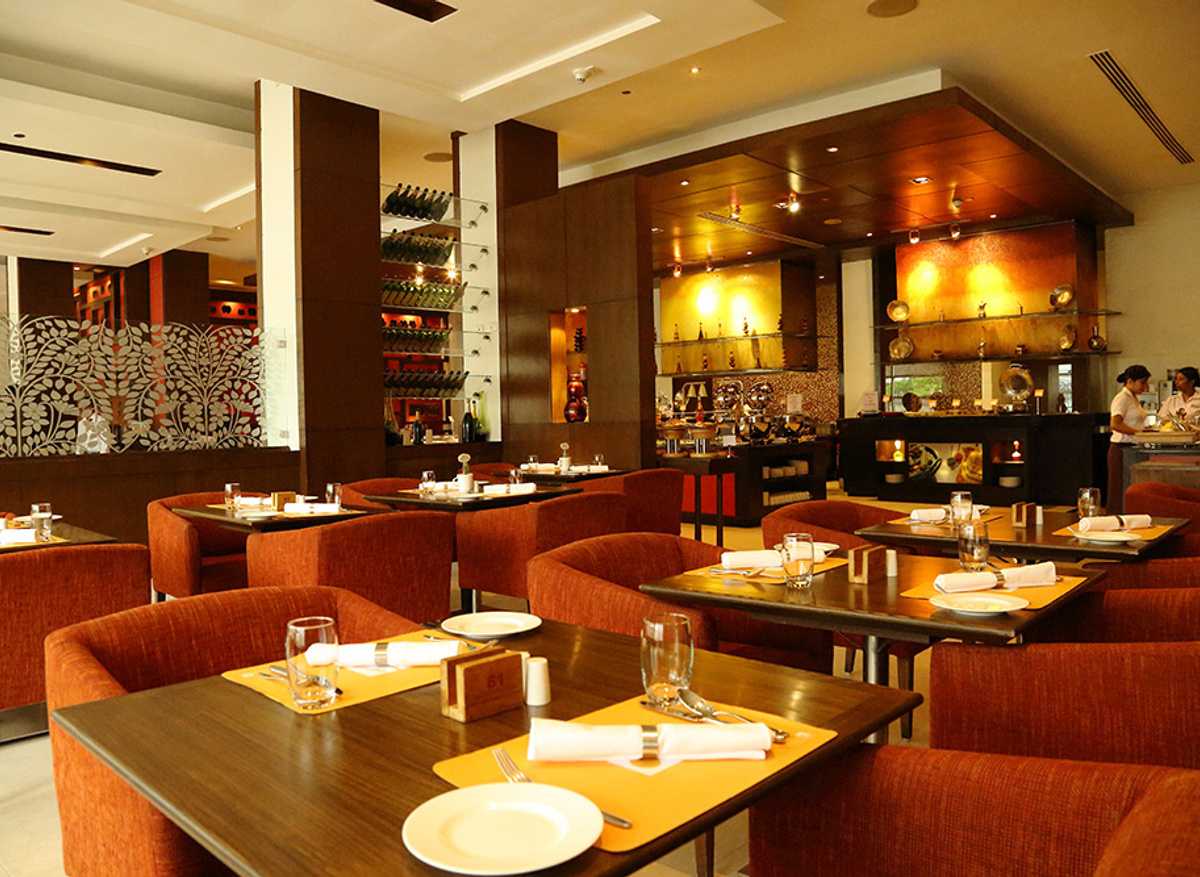 Novotel Hyderabad ICC - Restaurant